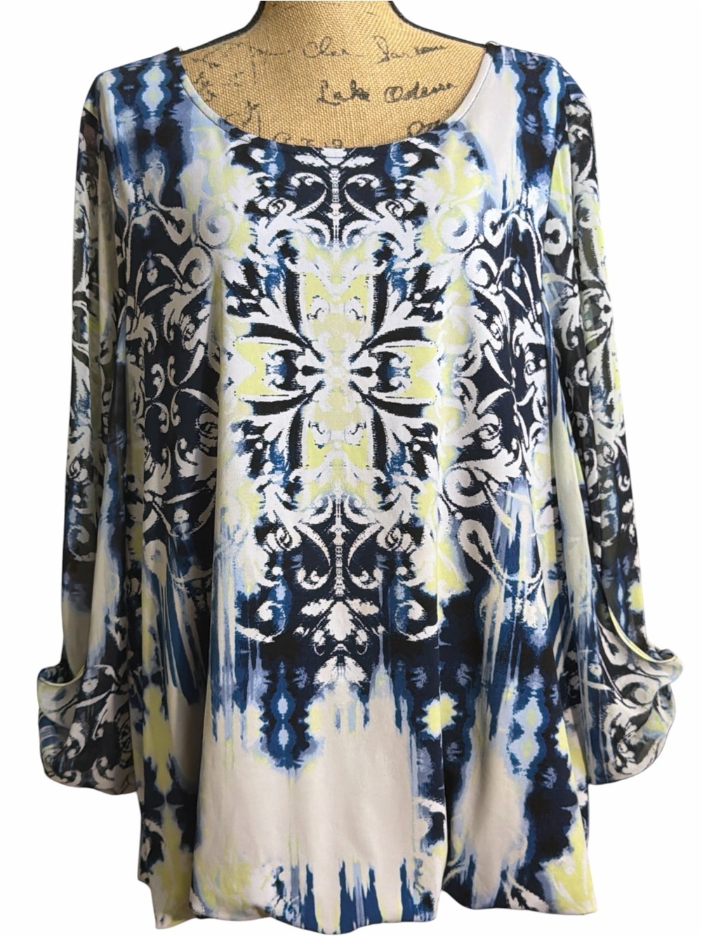 Alfani Blue, White & Yellow Printed Long-Sleeve Tunic. EC.  Size 3X